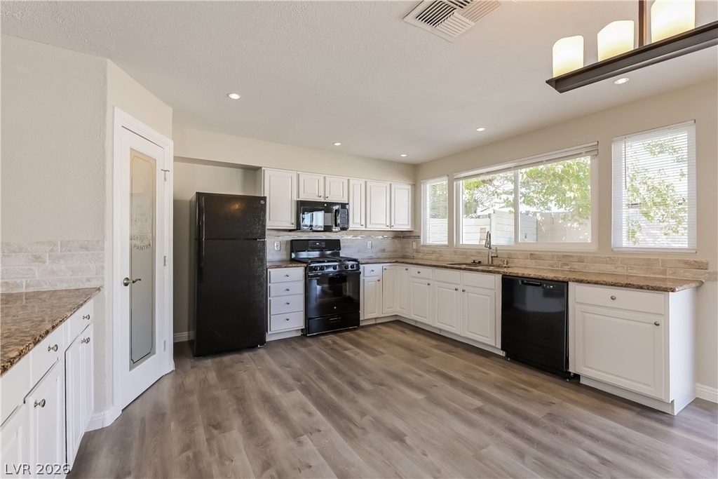 5322 Camden Avenue - Photo 4