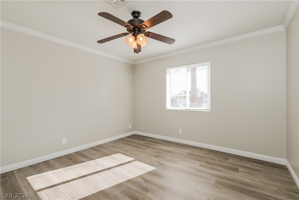 5322 Camden Avenue - Photo 10