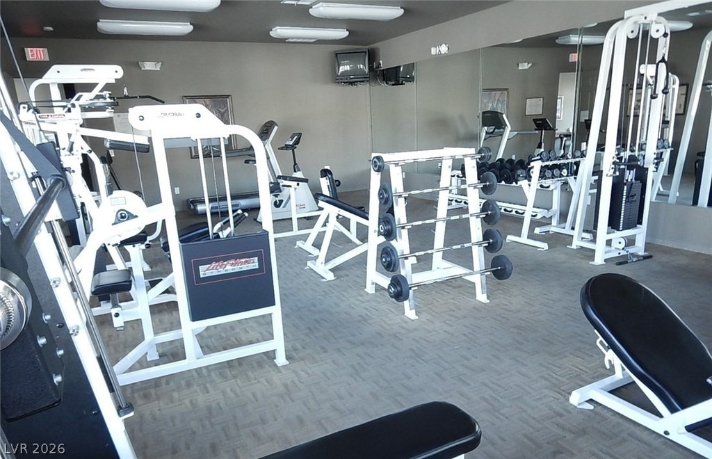 8000 W Badura Avenue - Photo 35