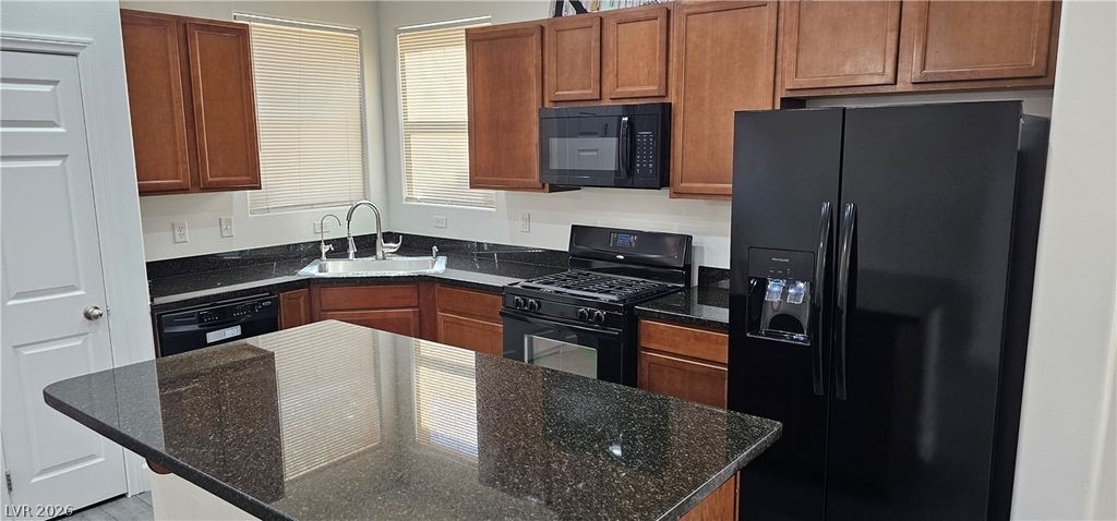 7451 Benlomond Avenue - Photo 2