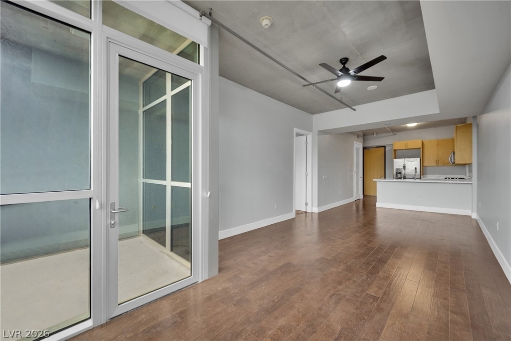 353 E Bonneville Avenue - Photo 8