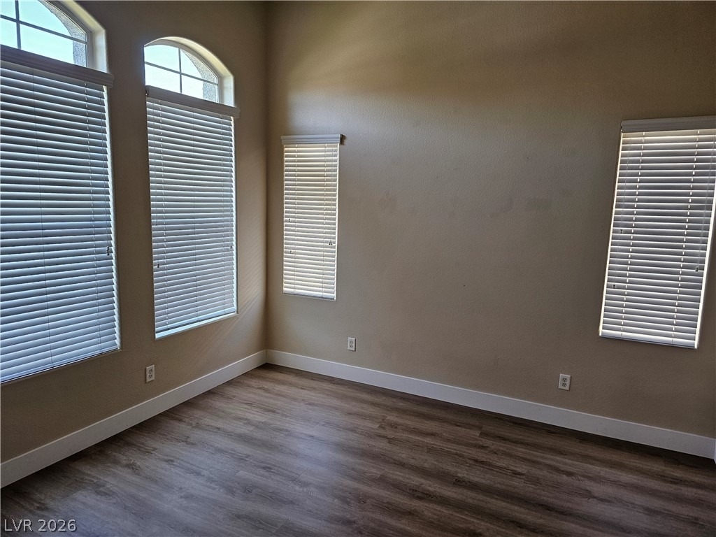 1018 Garnet Ridge Court - Photo 2