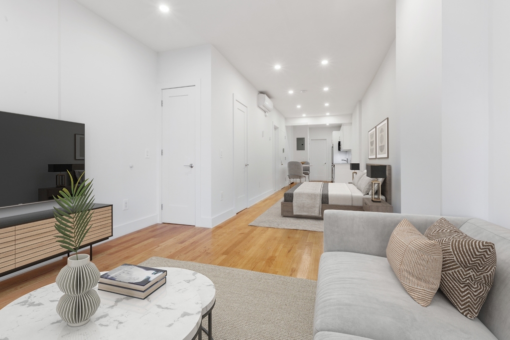 814 Macon Street - Photo 2