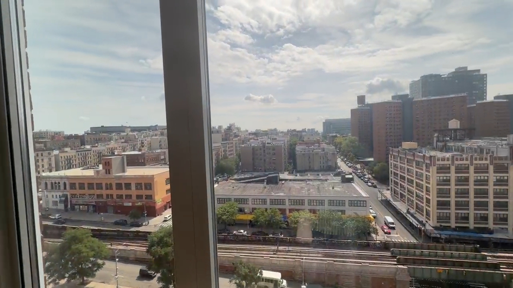 3333 Broadway - Photo 5