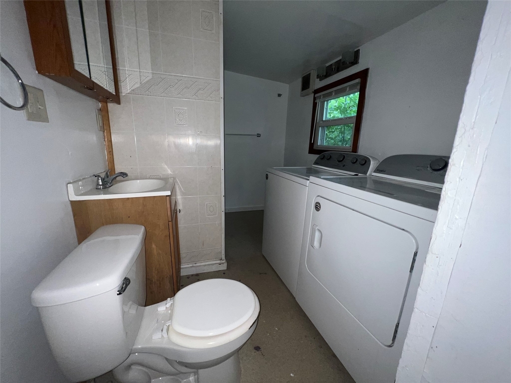 6 Carlton Street - Photo 9