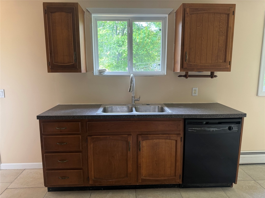 1013 Main Street - Photo 11