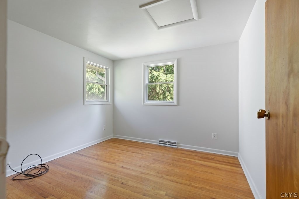 110 Wolcott Terrace - Photo 13