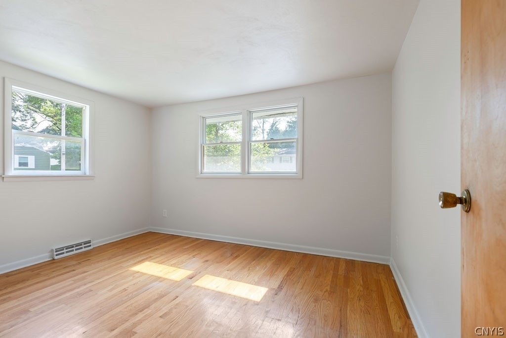 110 Wolcott Terrace - Photo 14
