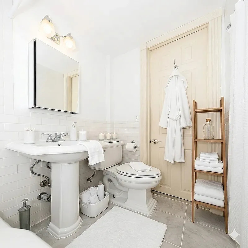 344 East 55th Street - Photo 2