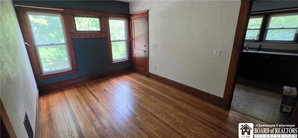2 Butler Street - Photo 2