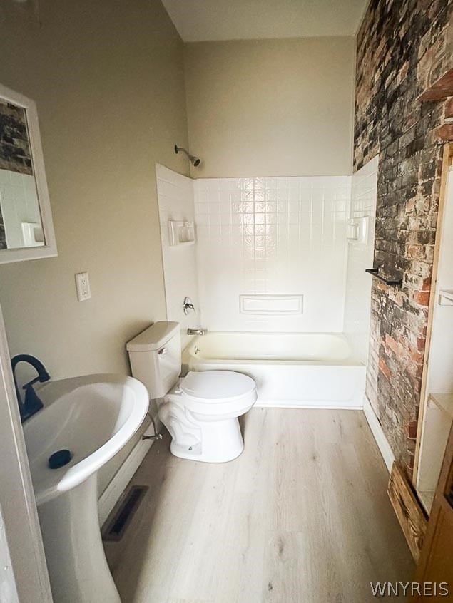 486 Franklin Street - Photo 16