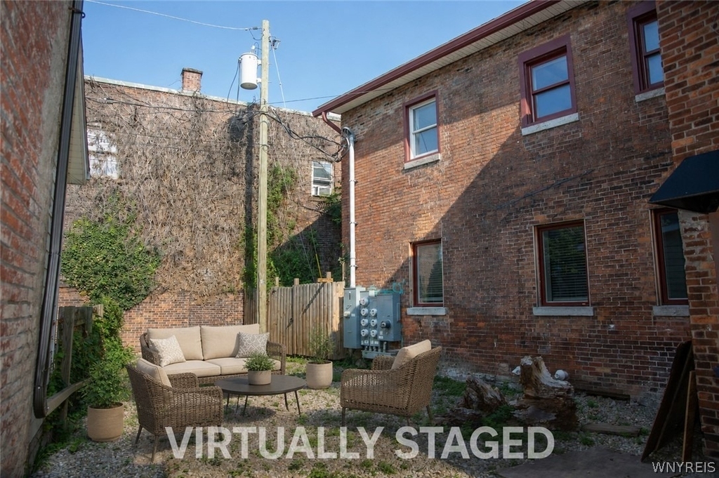 486 Franklin Street - Photo 25