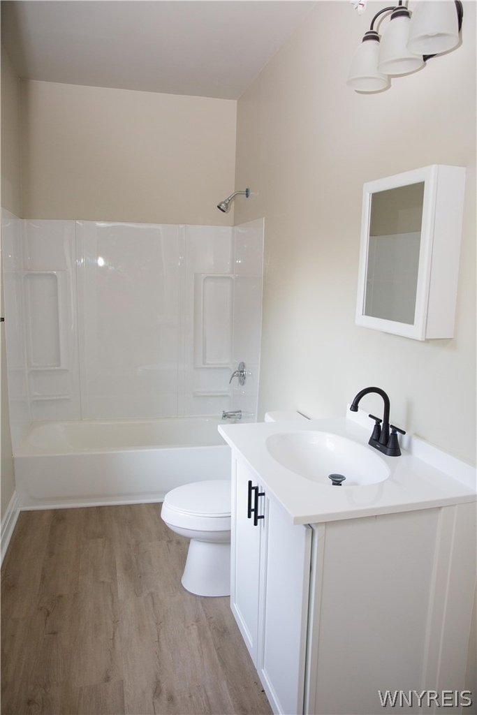 486 Franklin Street - Photo 11