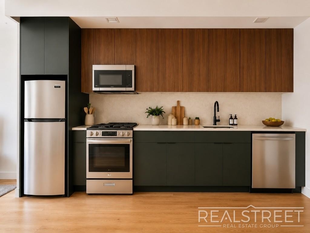 962 Bushwick Avenue - Photo 1