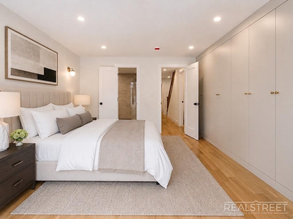 14 Spencer Place - Photo 10