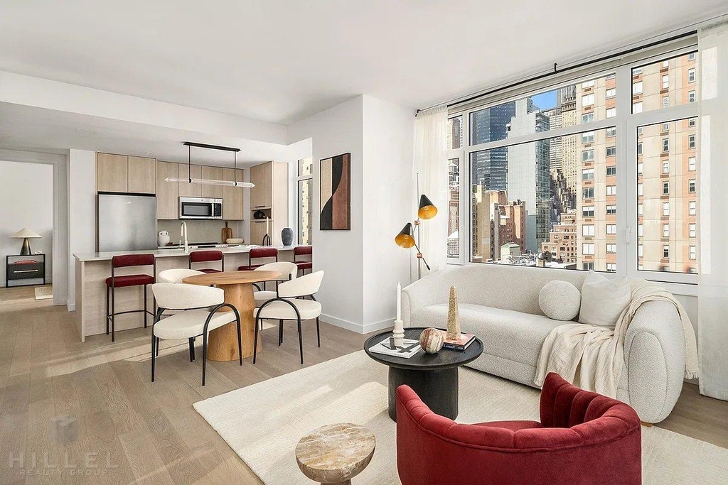 East 36th Street - Photo 2