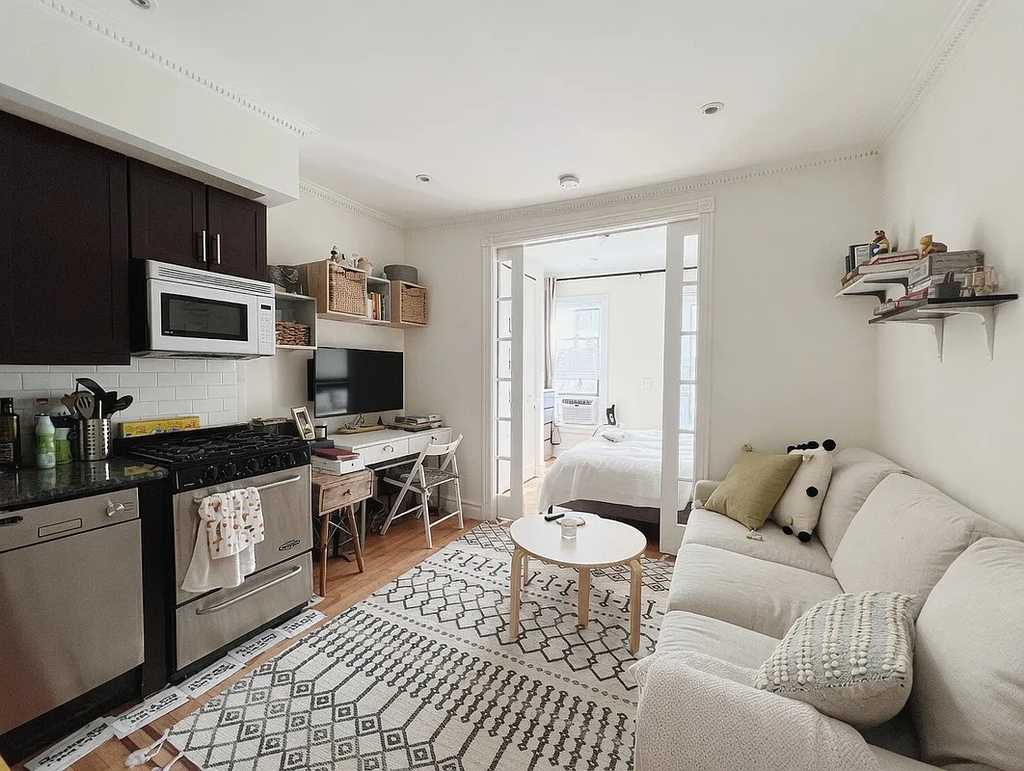 322 East 74th Street - Photo 1