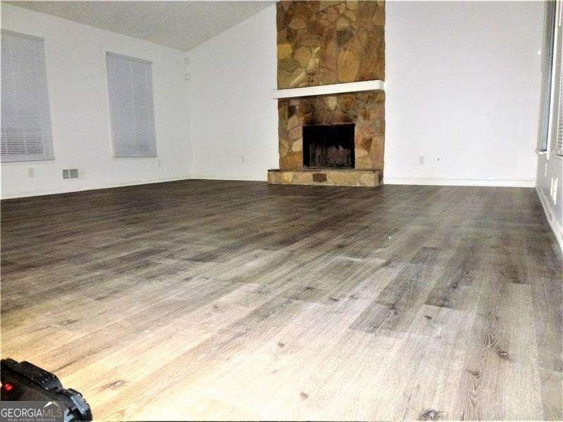 382 Cross Creek Place - Photo 2