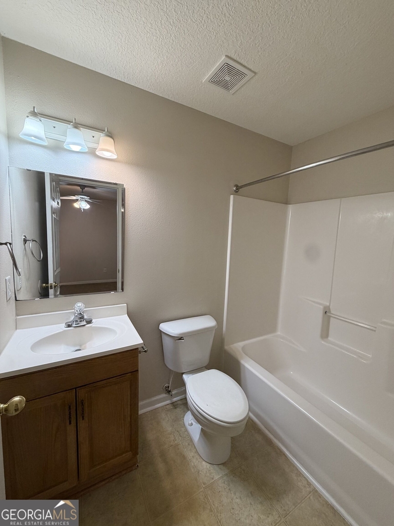 410 E Lawnwood Court - Photo 27