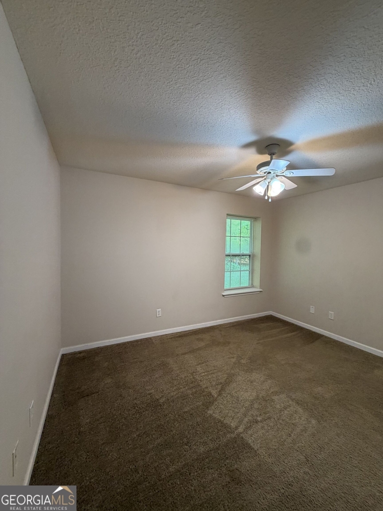 410 E Lawnwood Court - Photo 23