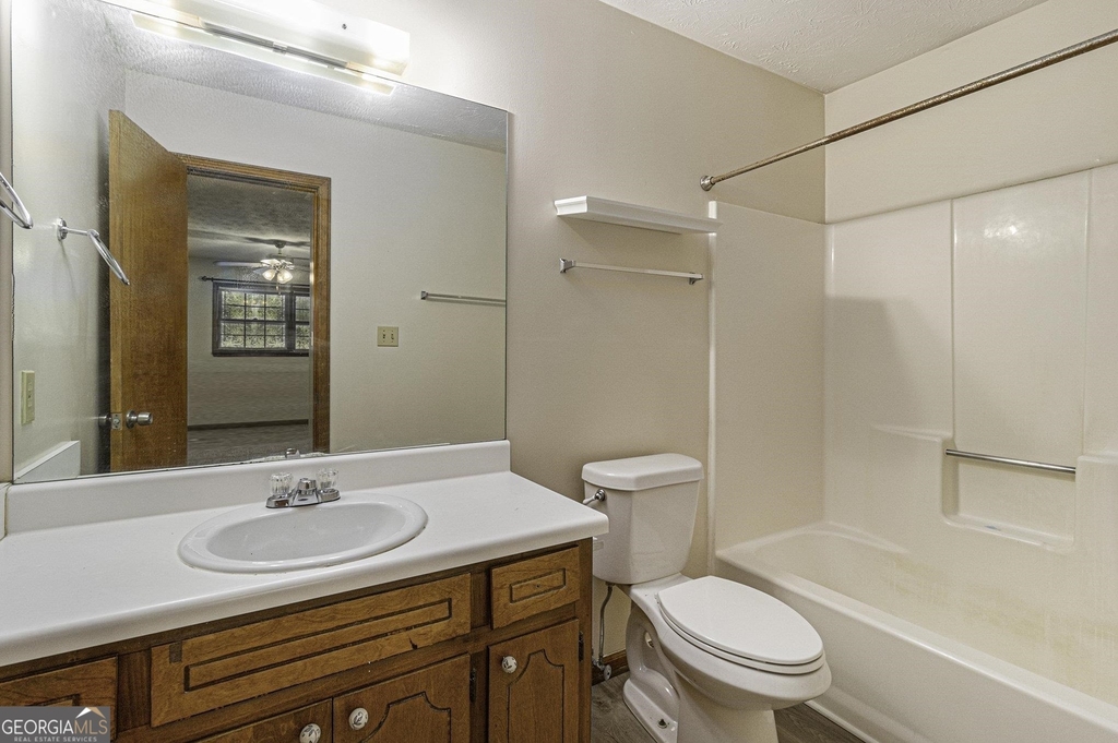 1609 Riverside Trail Ne - Photo 7