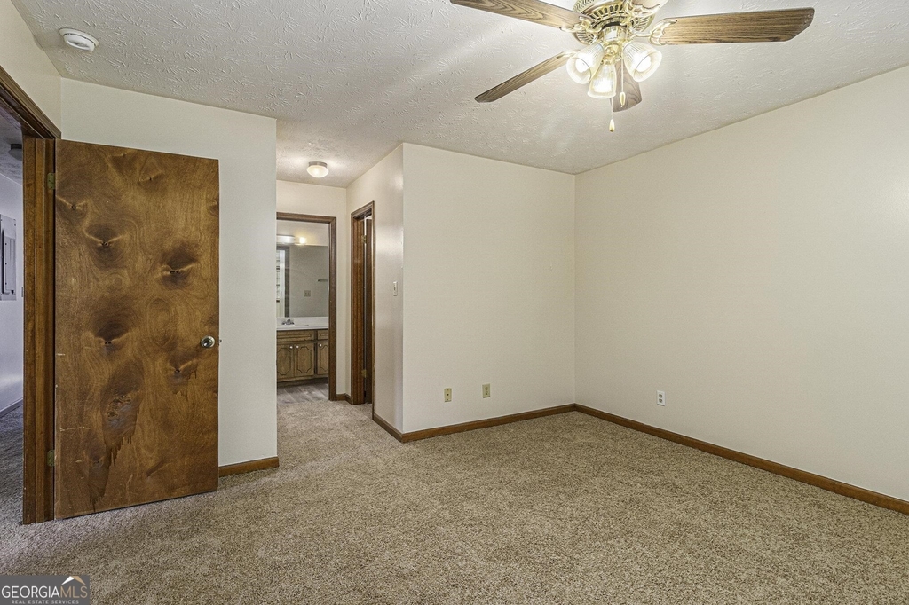 1609 Riverside Trail Ne - Photo 6
