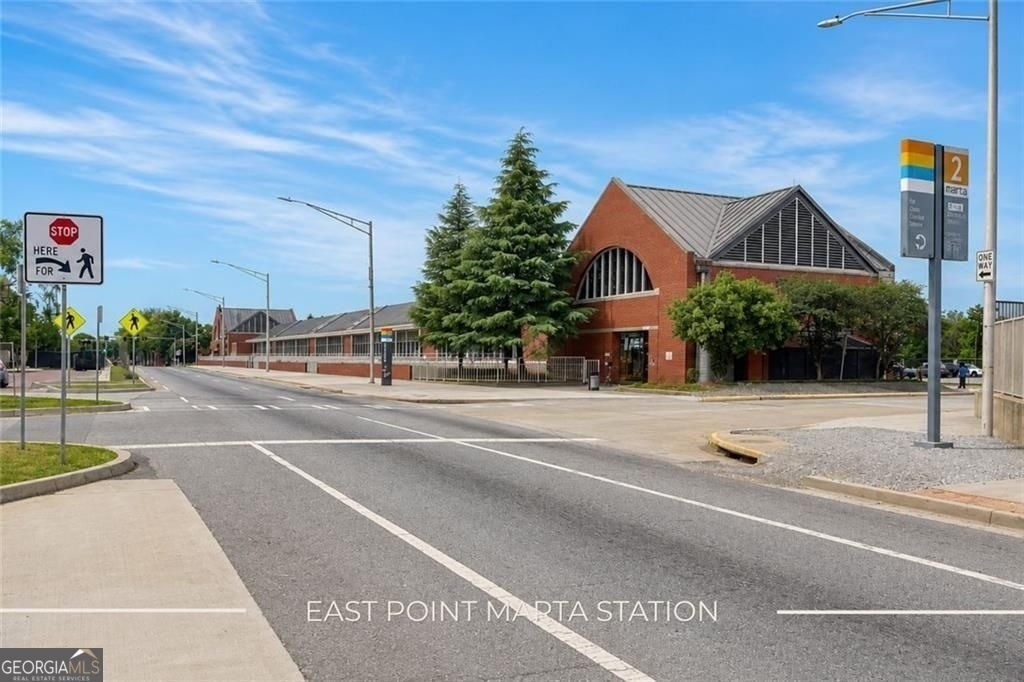 3203 E Point Street - Photo 17