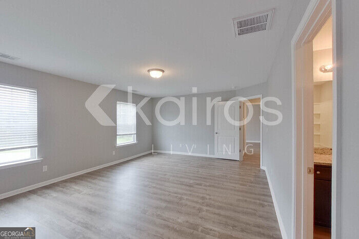 109 Saint Matthew Way - Photo 9