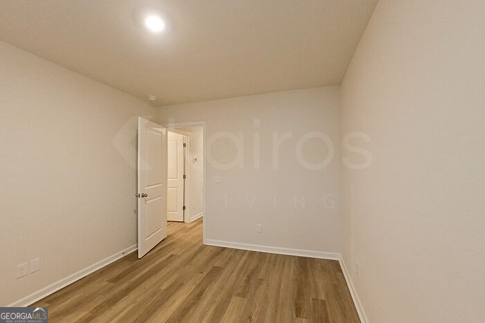 121 Overstreet Way - Photo 5