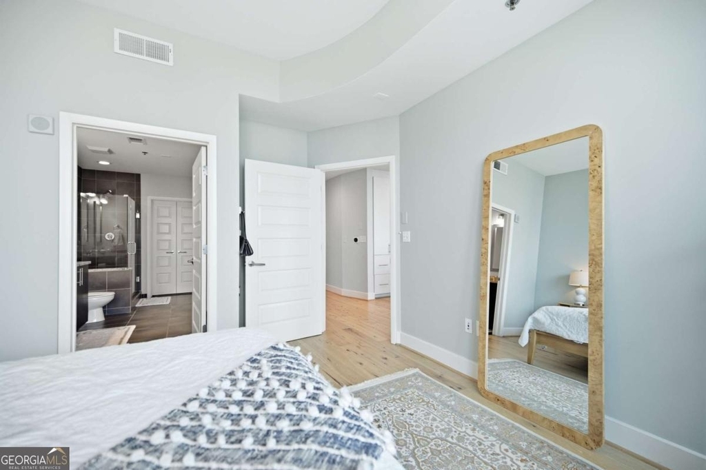 1080 Peachtree Street Ne - Photo 13