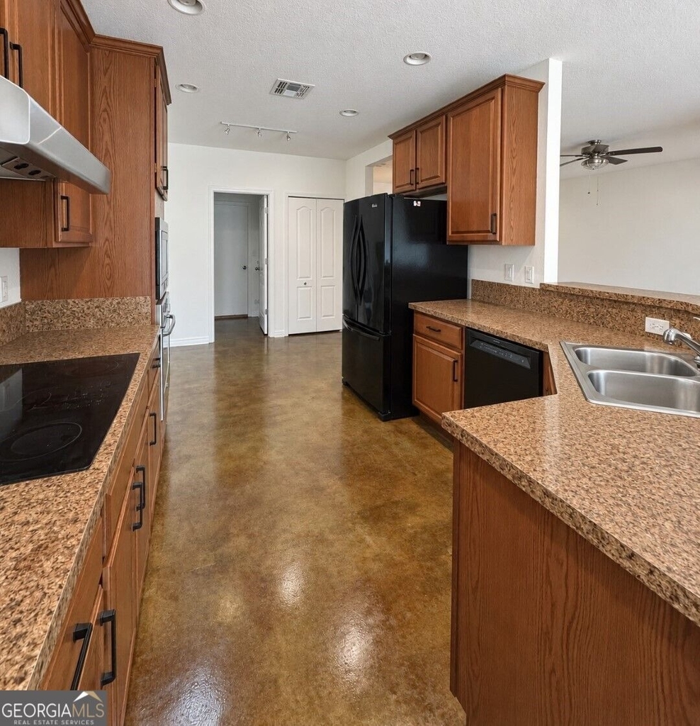 403 Soncel Drive - Photo 11