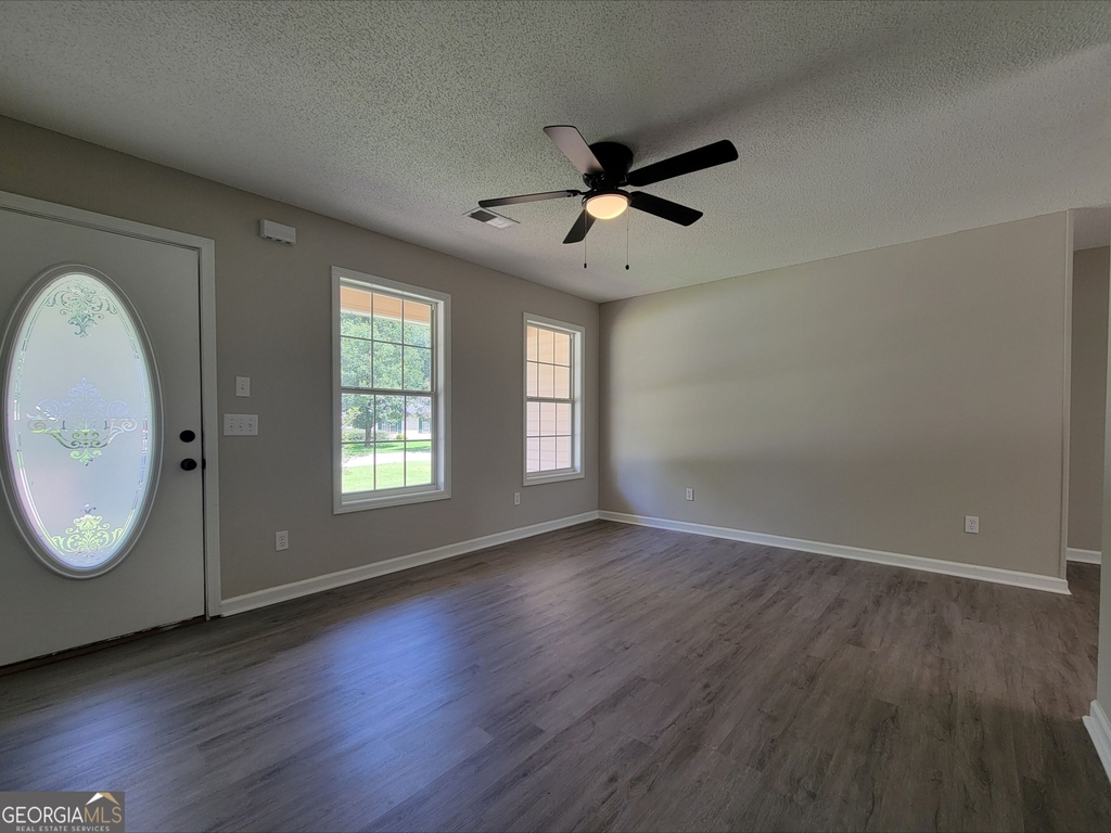 414 Missi Lane - Photo 2