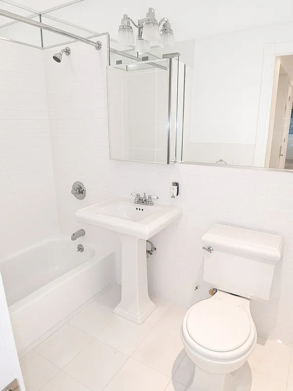 342 East 76th Street - Photo 3