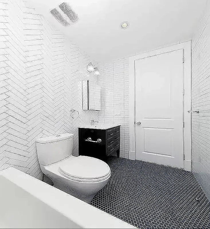 1377 Lexington Avenue - Photo 6