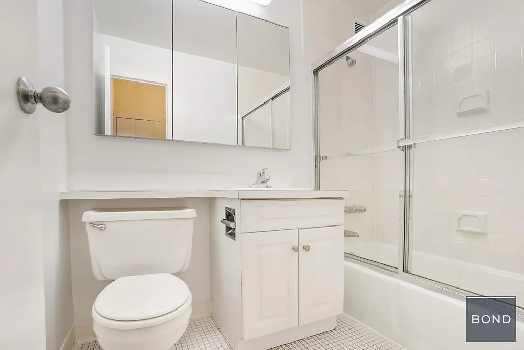 1 Astor Place - Photo 6