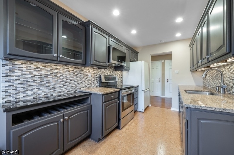 21 Foxwood Dr - Photo 11