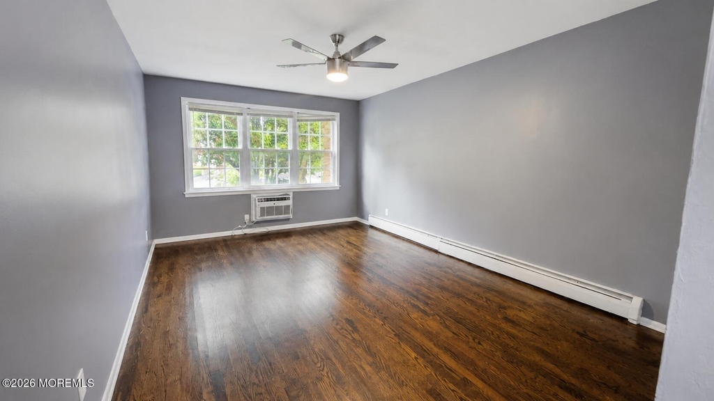 364 Westwood Avenue - Photo 9