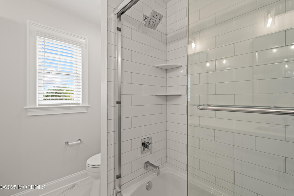 215 Brighton Avenue - Photo 5