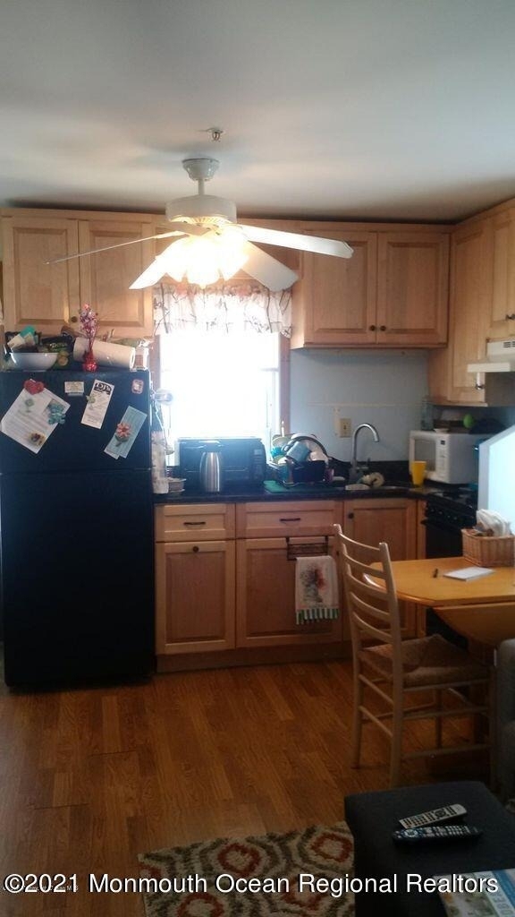 28 Ocean Avenue - Photo 5