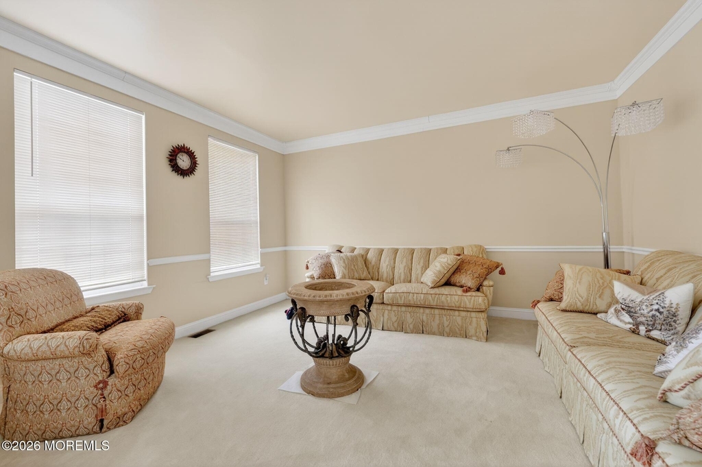 153 Sandra Way - Photo 1