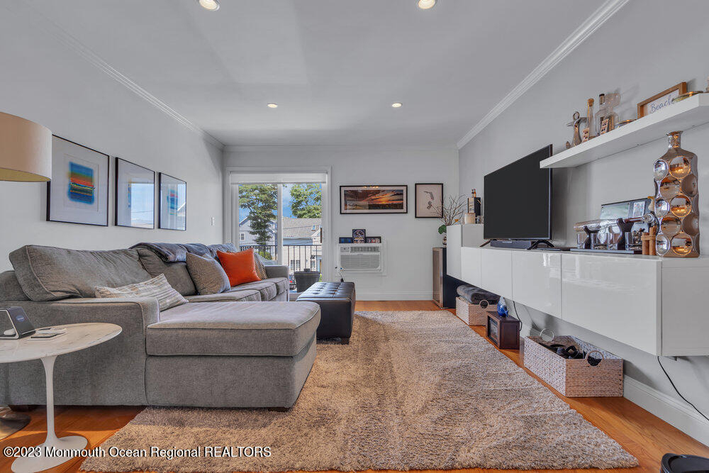 207 13th Avenue - Photo 6