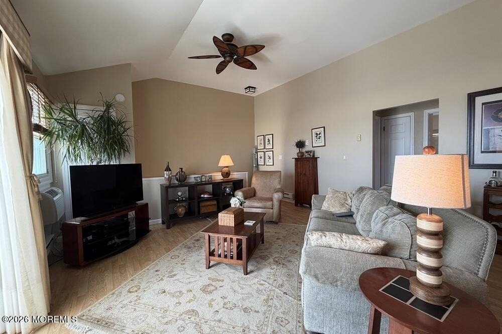 605 Ocean Avenue - Photo 9