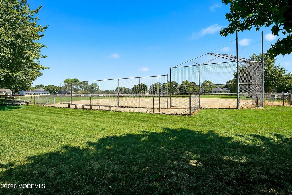 1519 Berkeley Avenue - Photo 35