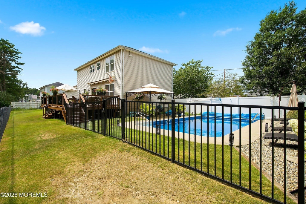 1519 Berkeley Avenue - Photo 30