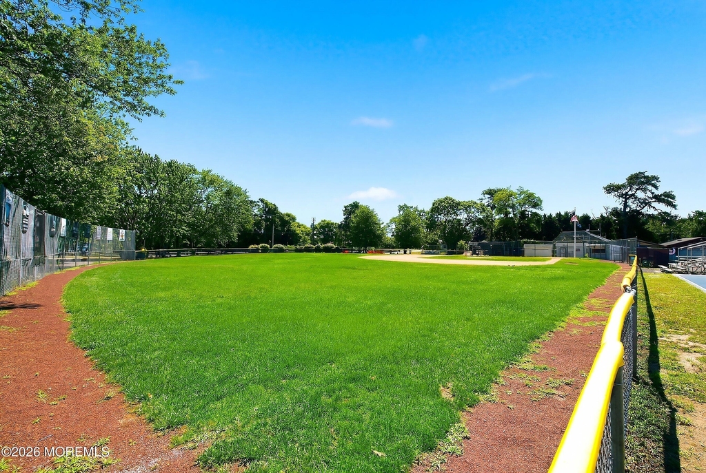1519 Berkeley Avenue - Photo 38