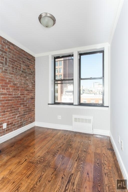 West 14 Street - Photo 6