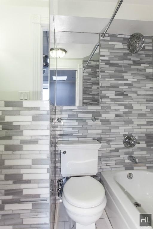 West 14 Street - Photo 2