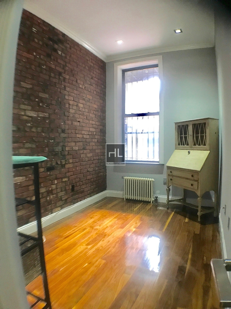 Hudson St - Photo 6