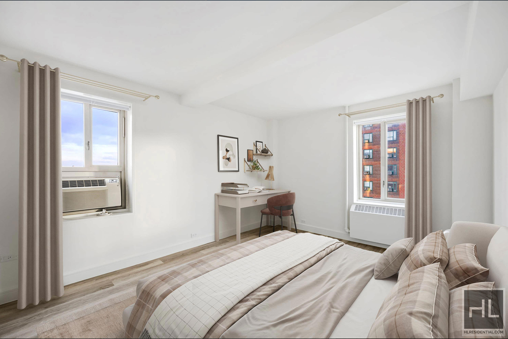 Stuyvesant Oval - Photo 2
