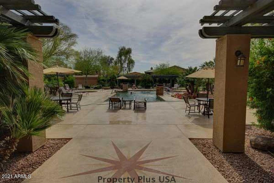 16013 S Desert Foothills Parkway - Photo 1